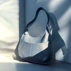 Vintage Coach True Blue Navy Ergo Pocket Zip 9033